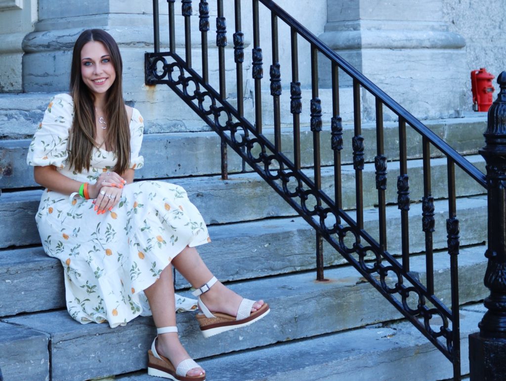 Meghan Nelligan headshot