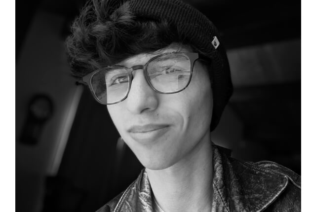 headshot of Jordan Zarate